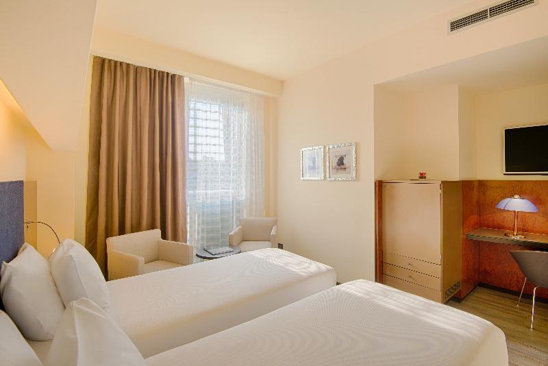 Nh Bergamo Hotel Ngoại thất bức ảnh